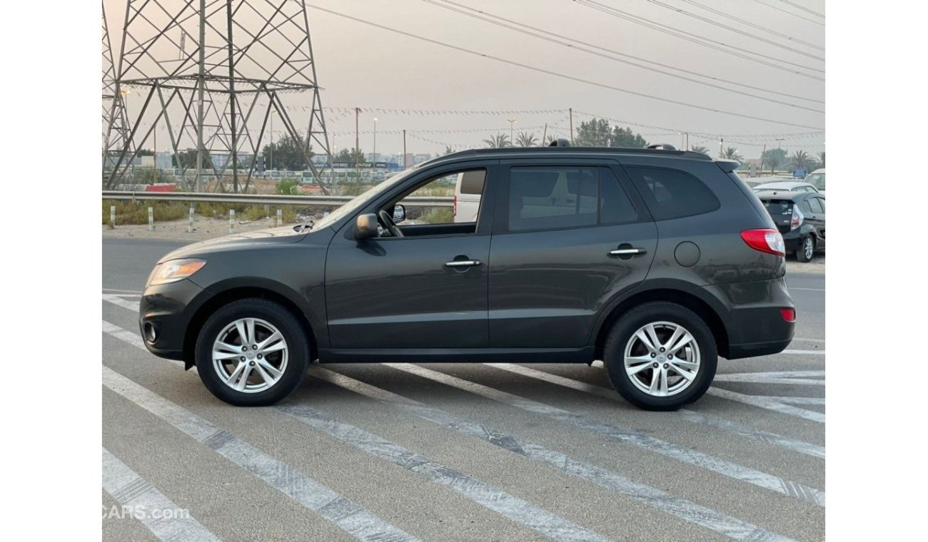 هيونداي سانتا في *Offer*2013 Hyundai Santa Fe