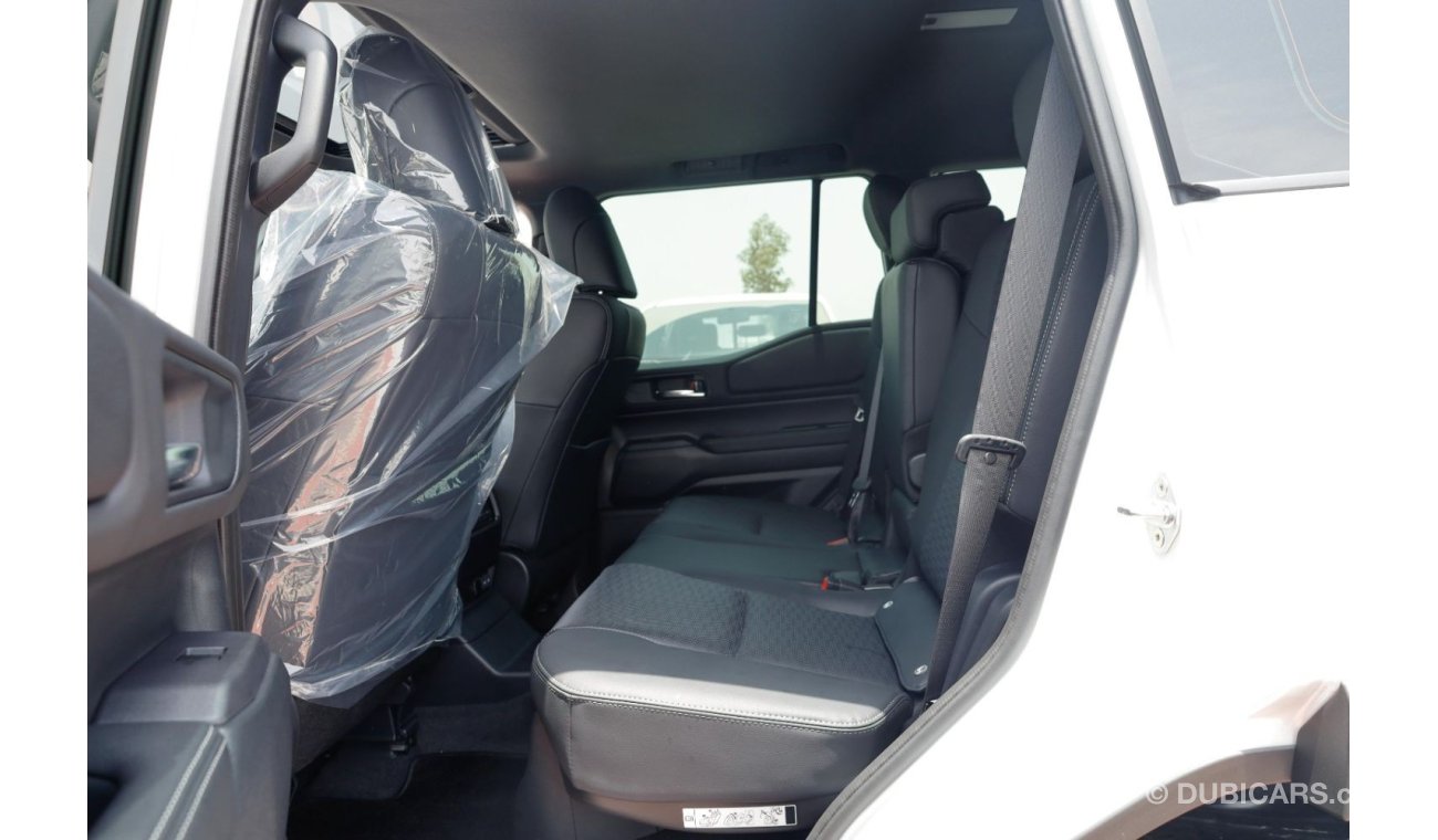 تويوتا برادو TOYOTA PRADO 2.4 ADVENTURE WITH MEMMORY SEATS 2024 WHITE