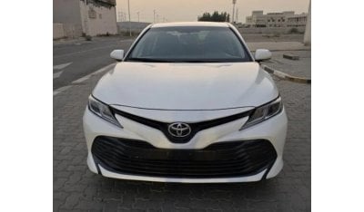 Toyota Camry middle