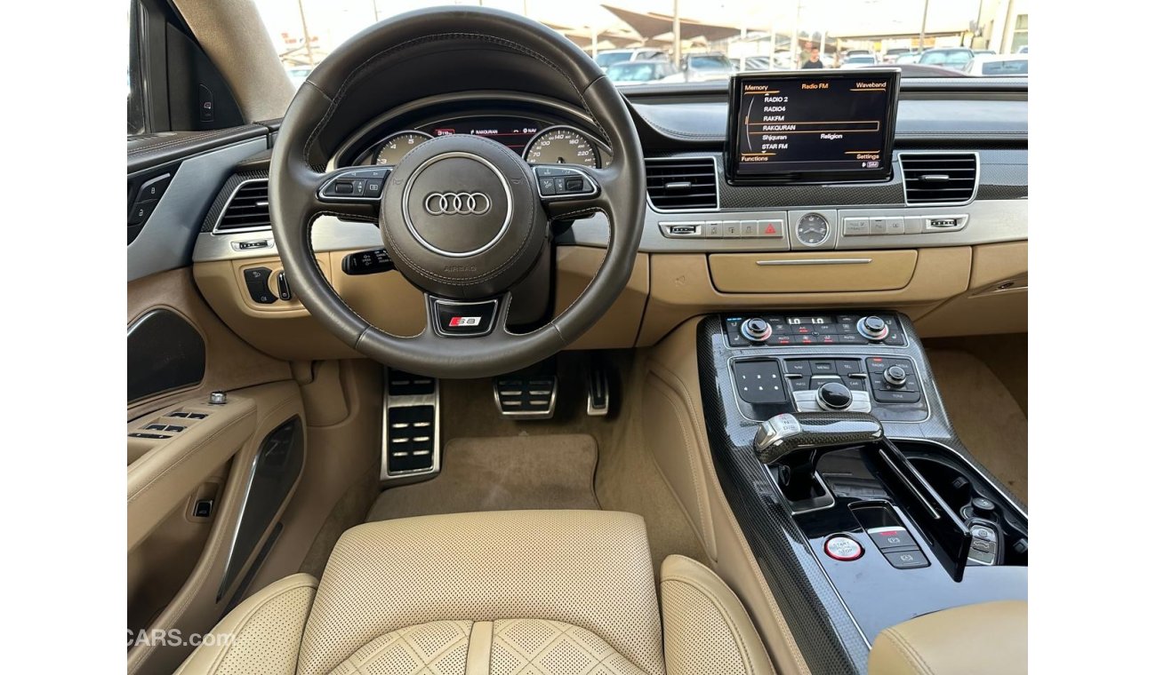 Audi S8 TFSI quattro Top Audi S8 S-LINE _GCC_2014_Excellent Condition _Full option_Fully original paint