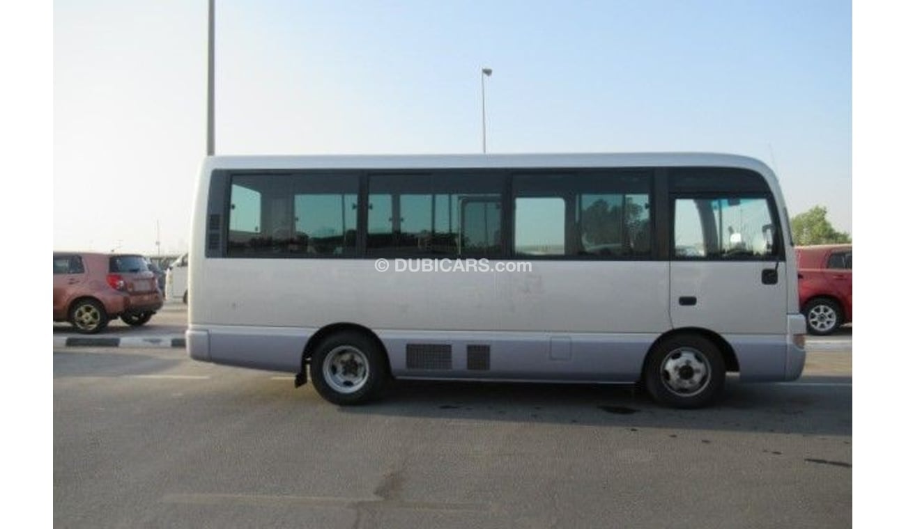 Nissan Civilian NISSAN CIVILIAN BUS RIGHT HAND DRIVE (PM1056)