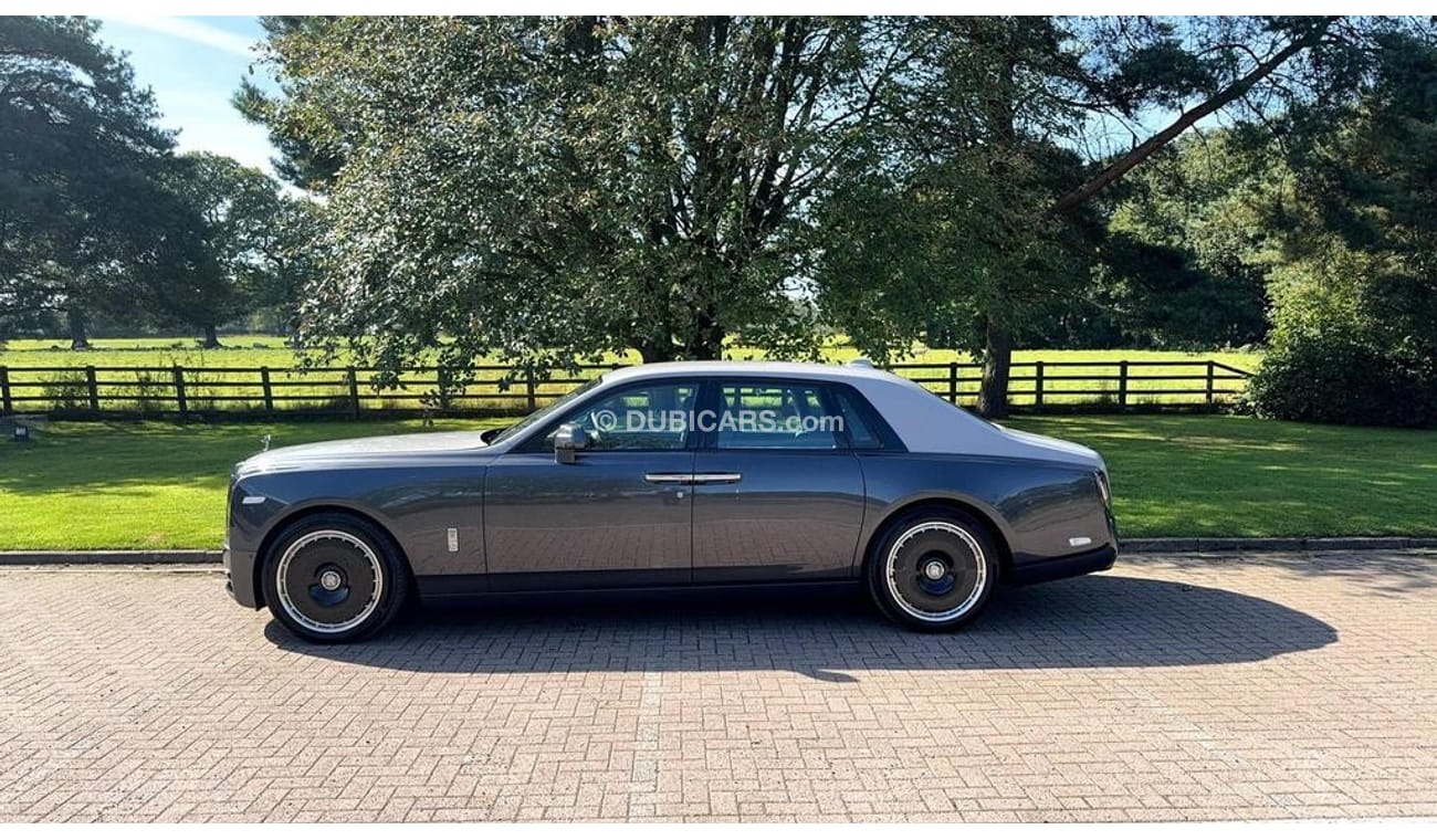 Rolls-Royce Phantom 6.7 V12 Auto Euro 6 4dr RIGHT HAND DRIVE