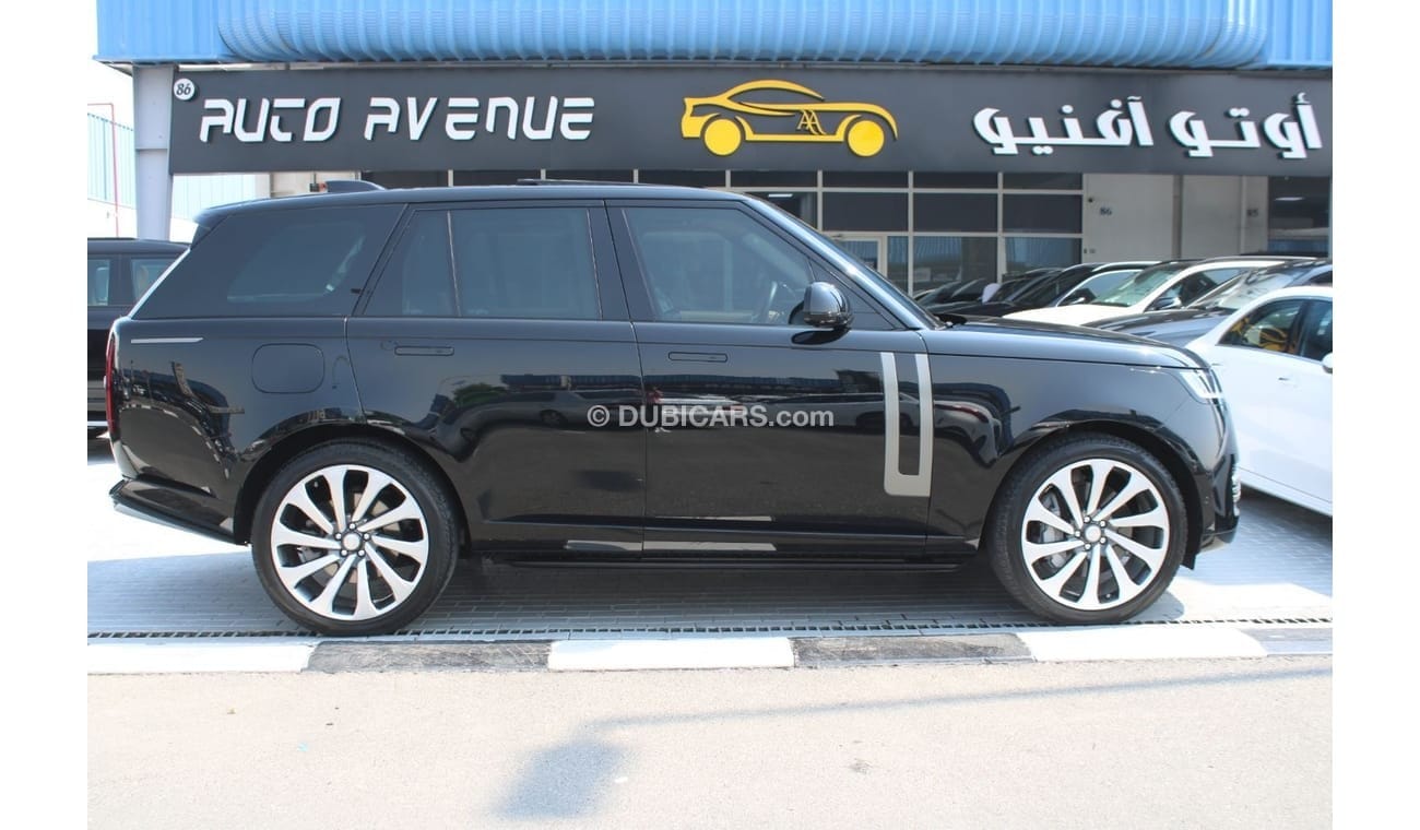 Land Rover Range Rover HSE - P530 - GCC SPECS - AL TAYER WARRANTY - PROMOTION !!! FREE INSURANCE AND REGISTRATION