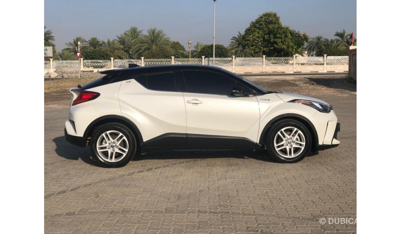 تويوتا C-HR Toyota C-HR Hybrid 2021 (1.8L) GCC Specs Full Option