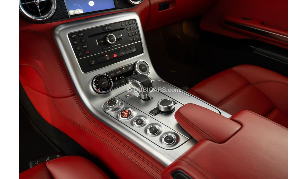 مرسيدس بنز SLS AMG Std 6.2L