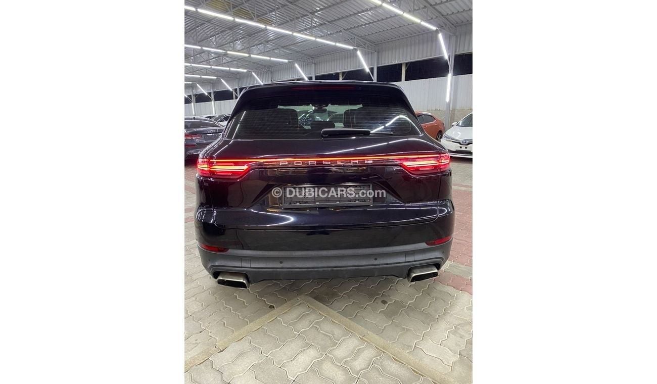 Porsche Cayenne cayenne gcc without accident full option