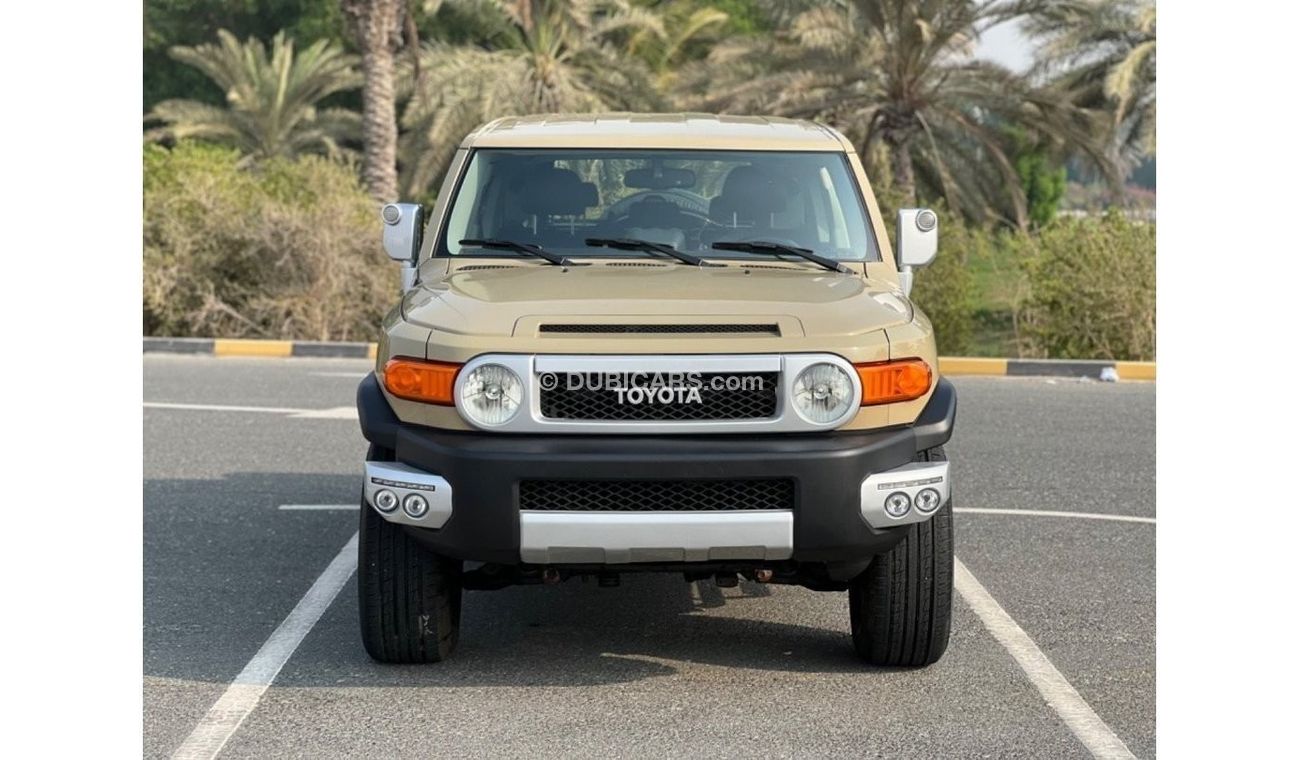 Toyota FJ Cruiser GXR Very clean, special color