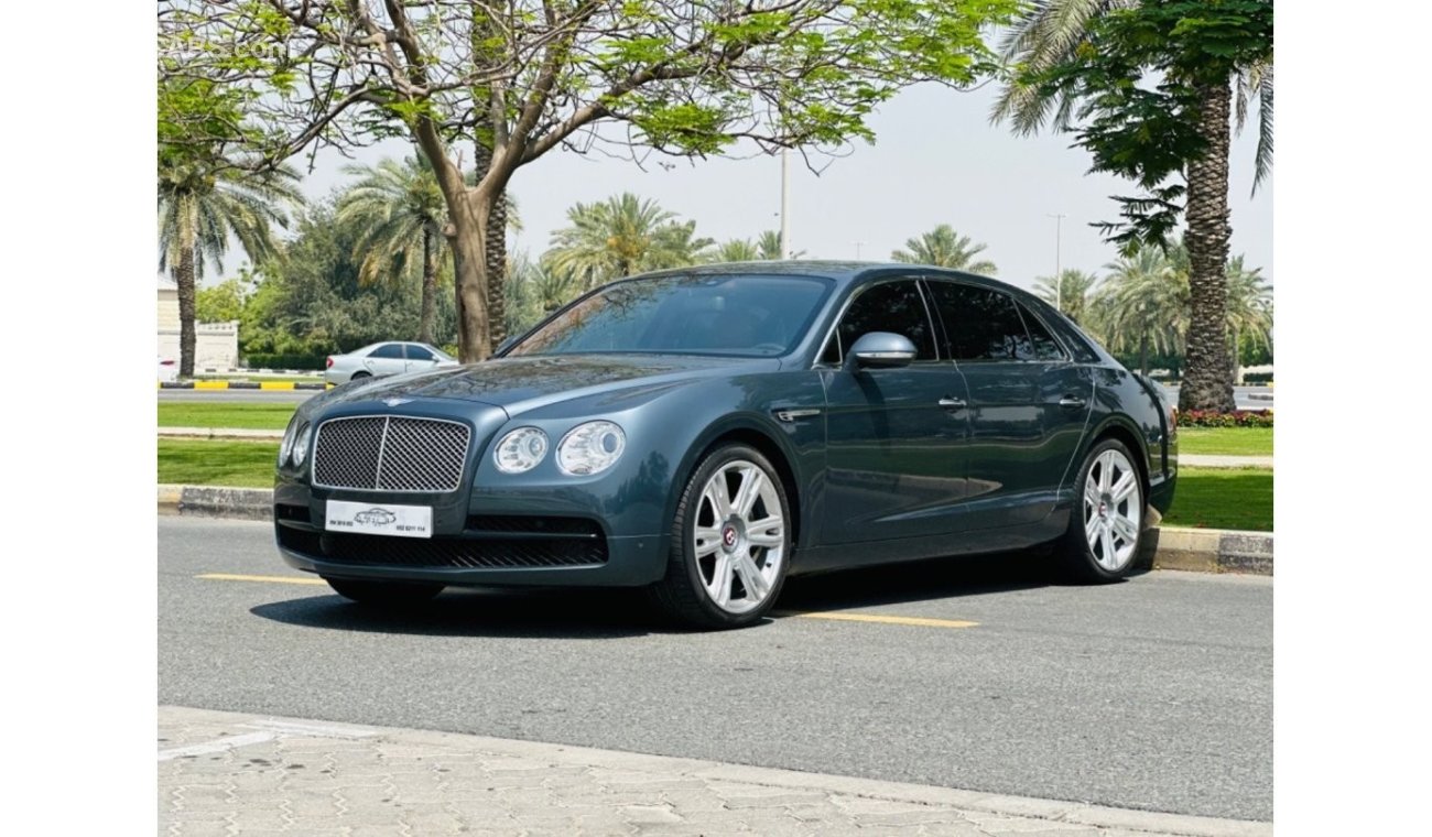 Bentley Flying Spur BENTLEY FLAYING SPEAR MODEL 2017 FULL OPTION