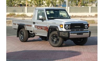 تويوتا لاند كروزر بيك آب 2024 Toyota LC79 Single Cab 4.0 - SILVER inside BEIGE | Export Only