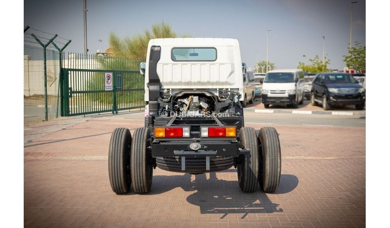 Mitsubishi Canter Fuso 2024 4.2L M/T 4x2 Diesel Long Chassis | 100L Fuel Tank | POWER STEERING