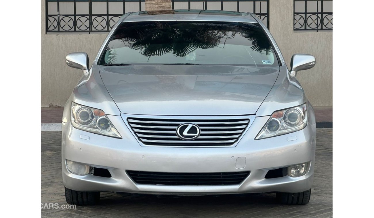 Lexus LS460