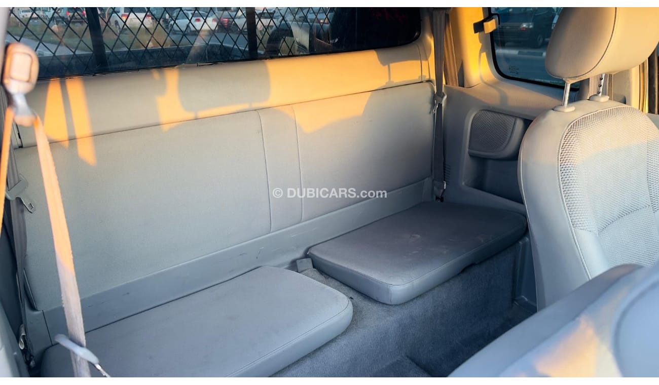 Toyota Hilux SMART CAB | PREMIUM SPORTS BAR | 2007 | RHD | 3.0L DIESEL ENGINE | MANUAL TRANSMISSION