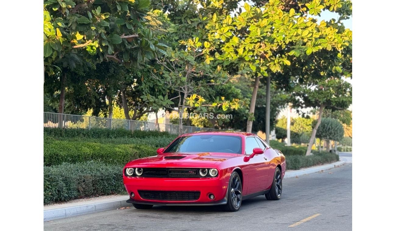 Dodge Challenger R/T 5.7L (375 HP)