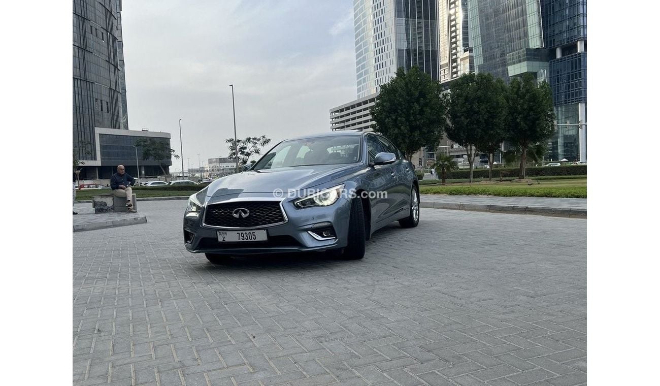 إنفينيتي Q50 Premium 3.0L (300 HP)