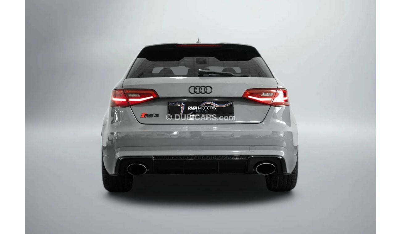 أودي RS3 TFSI quattro 2.5L (362 HP) Hatchback