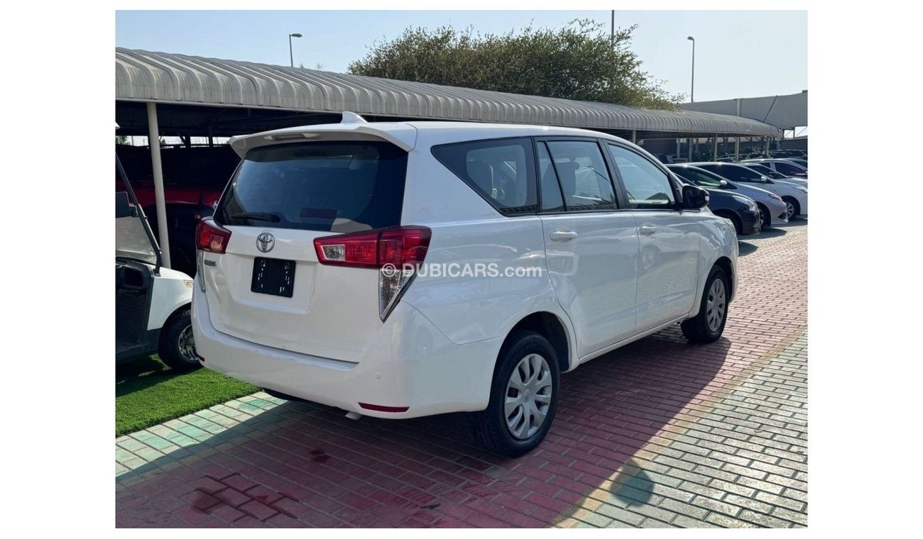 Toyota Innova SE