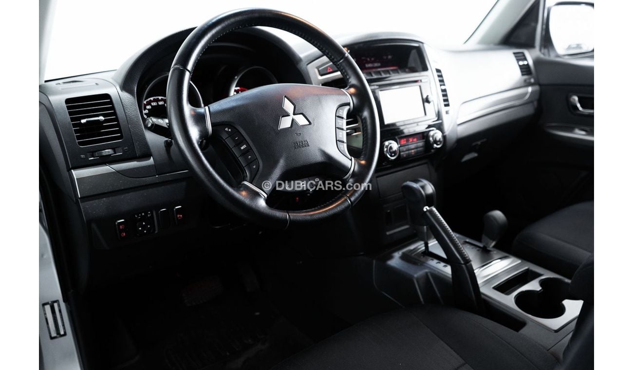 Mitsubishi Pajero GLS 3.5L (186 HP) (5 Seater)