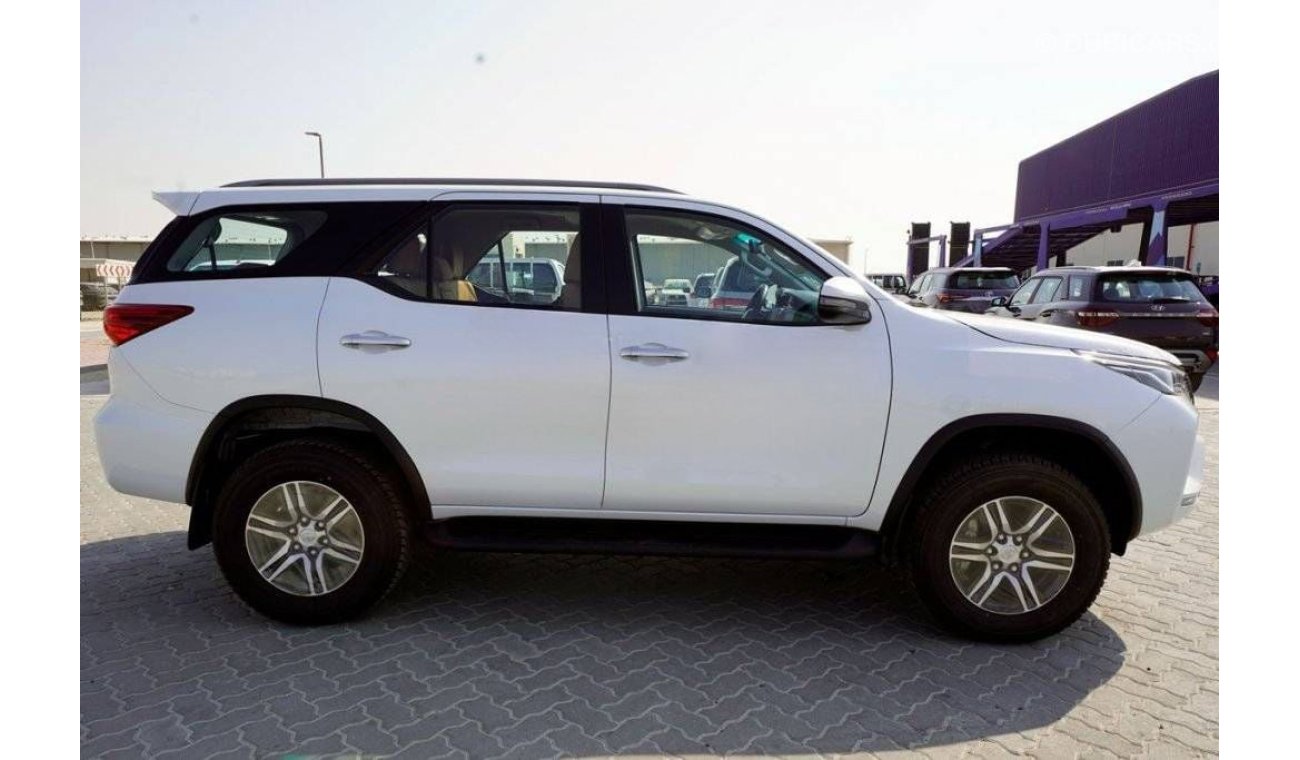 تويوتا فورتونر Toyota Fortuner 4.0L Petrol 2024