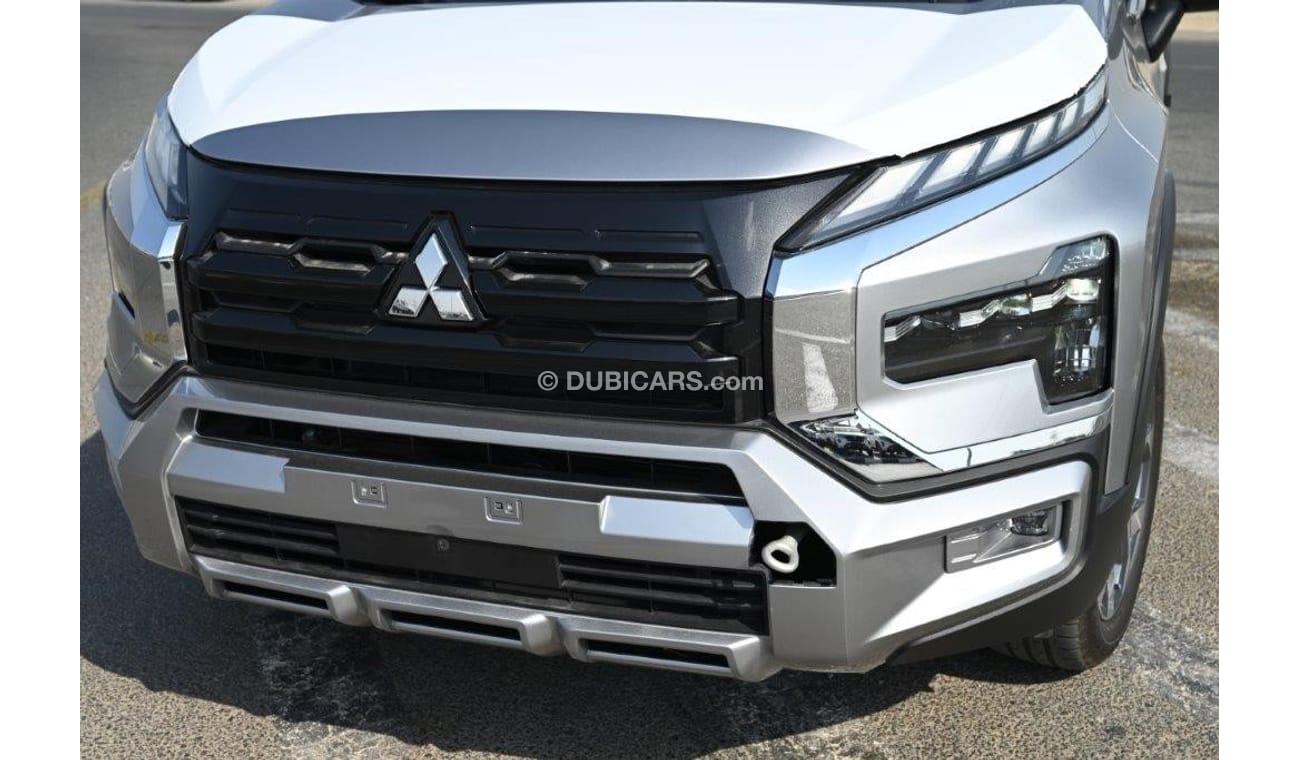 ميتسوبيشي إكسباندر 2025 MITSUBISHI XPANDER CROSS 1.5L PETROL AUTOMATIC