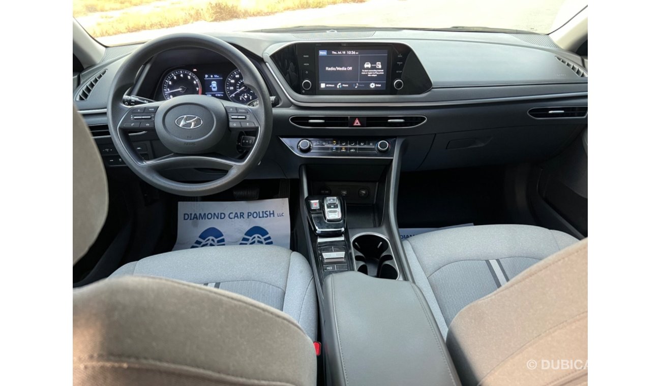 Hyundai Sonata Mid option