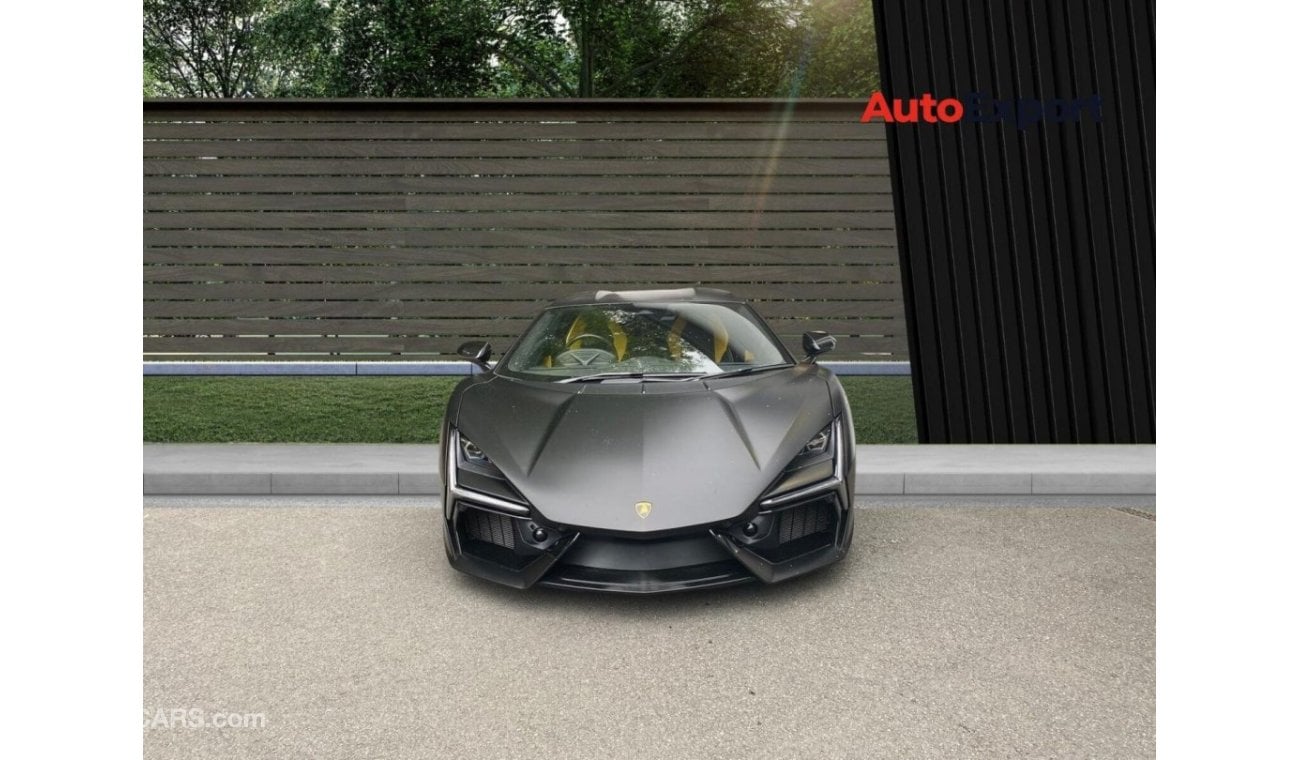 لامبورغيني ريفويلتو 2024 Lamborghini Revuelto RIGHT HAND DRIVE