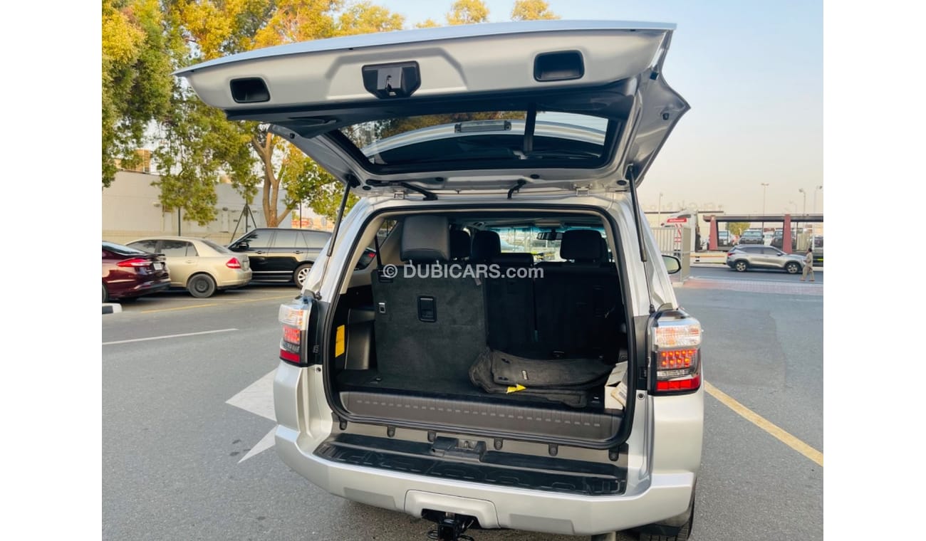 تويوتا Runner4 2018 4runner 7 seats sunroof