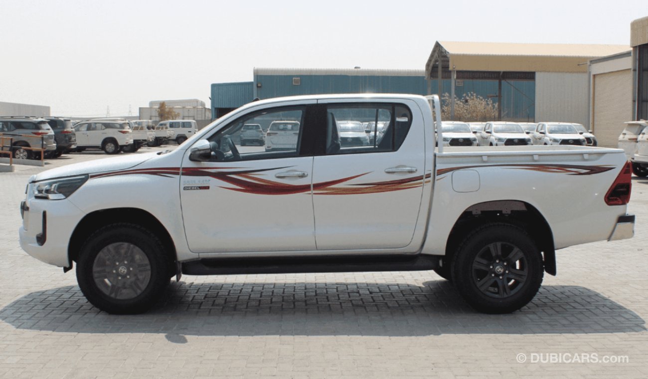 تويوتا هيلوكس HILUX 2.4L SR5 DIESEL