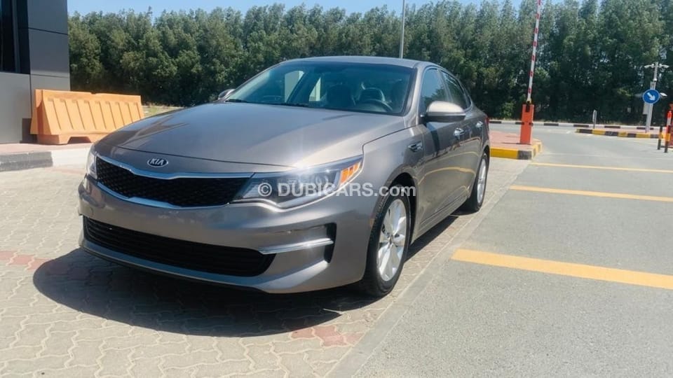 Used Kia Optima EX Clean Title 2017 for sale in Sharjah - 599978