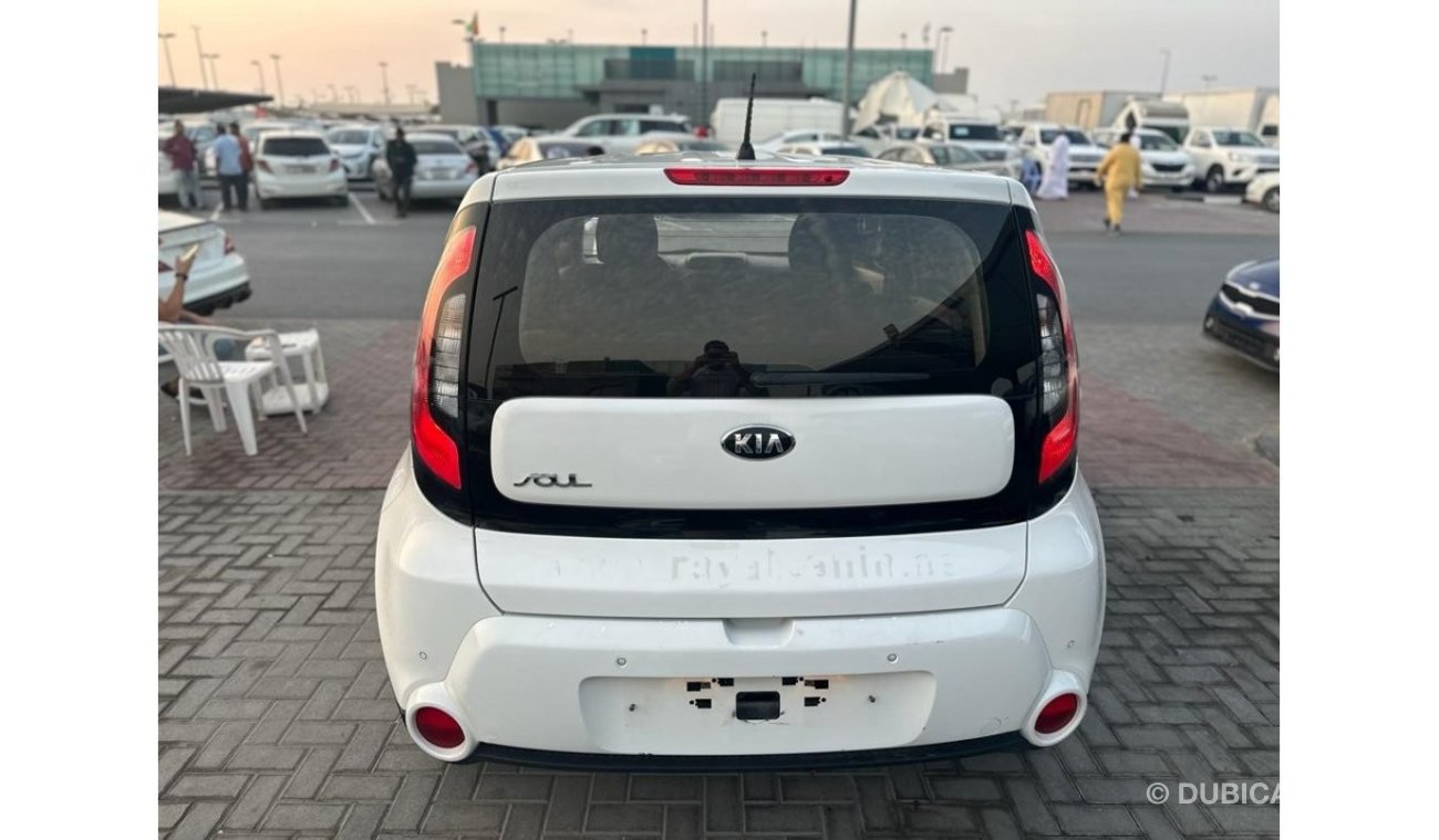 Kia Soul Kia soul 2017 gcc 1600 cc