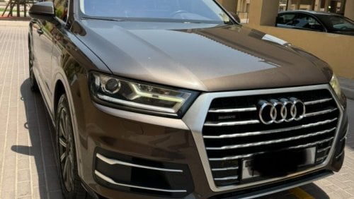 أودي Q7