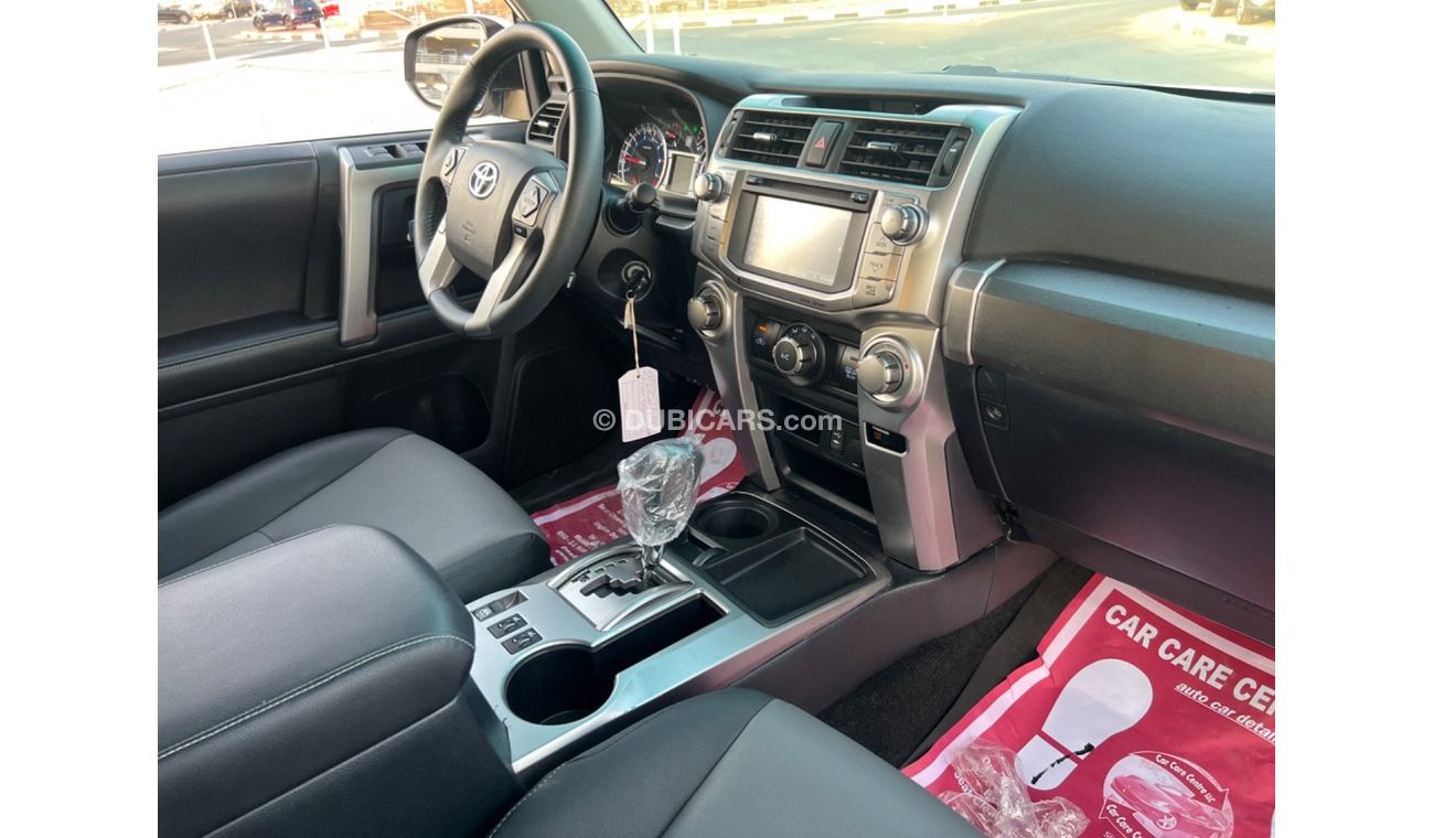 تويوتا Runner4 2019 SR5 PREMIUM SUNROOF 7 SEATER FULL OPTION