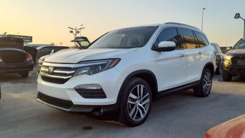 Honda Pilot Touring HONDA PILOT AWD 2018