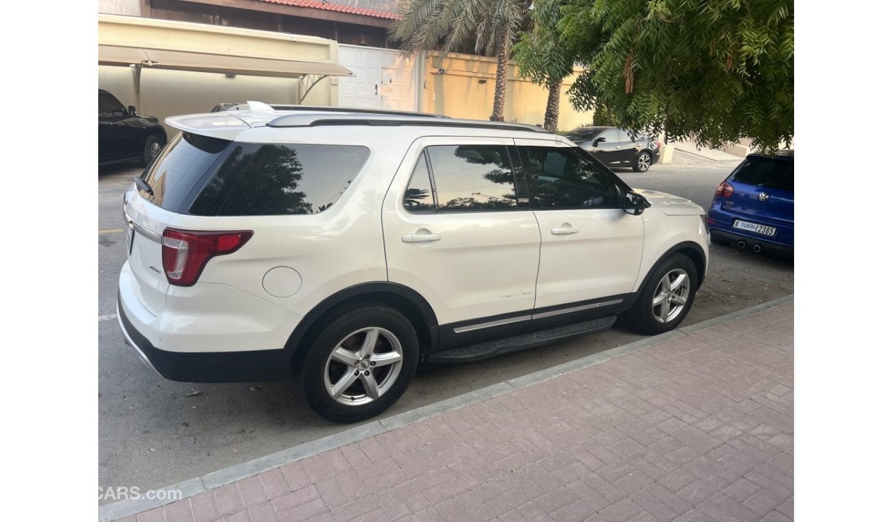 Ford Explorer XLT