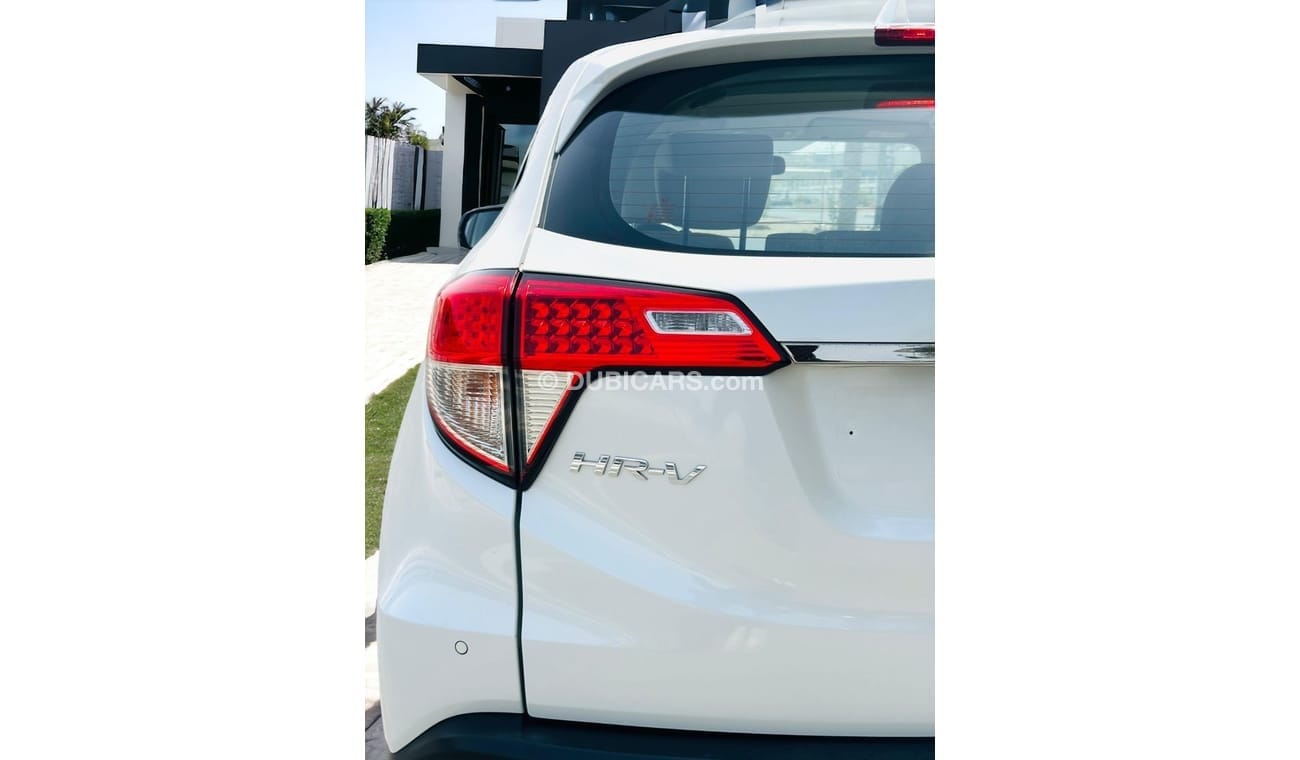 Honda HRV AED 890 PM | HONDA HR-V LX 1.8 I4 | GCC | 0% DP | LOW MILEAGE