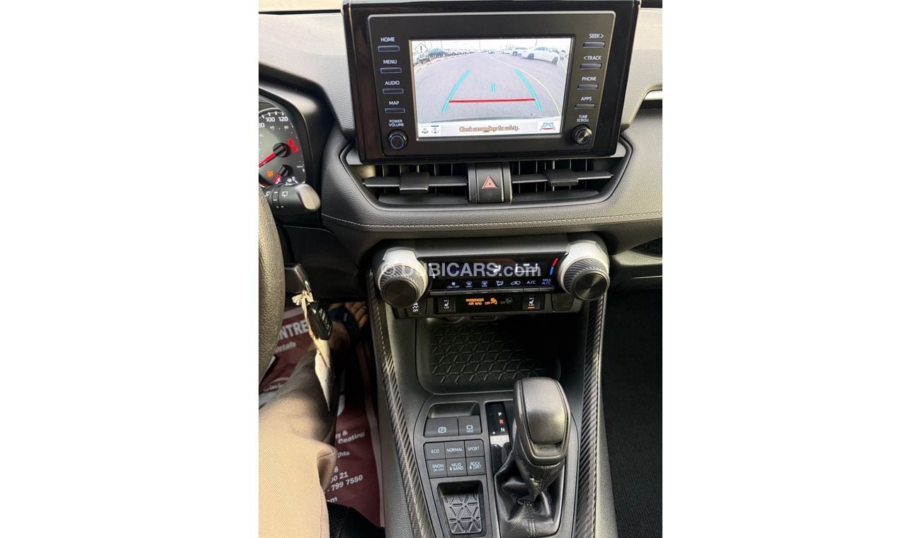 Toyota RAV4 2020 LE KEY START 4x4 CANADA SPEC