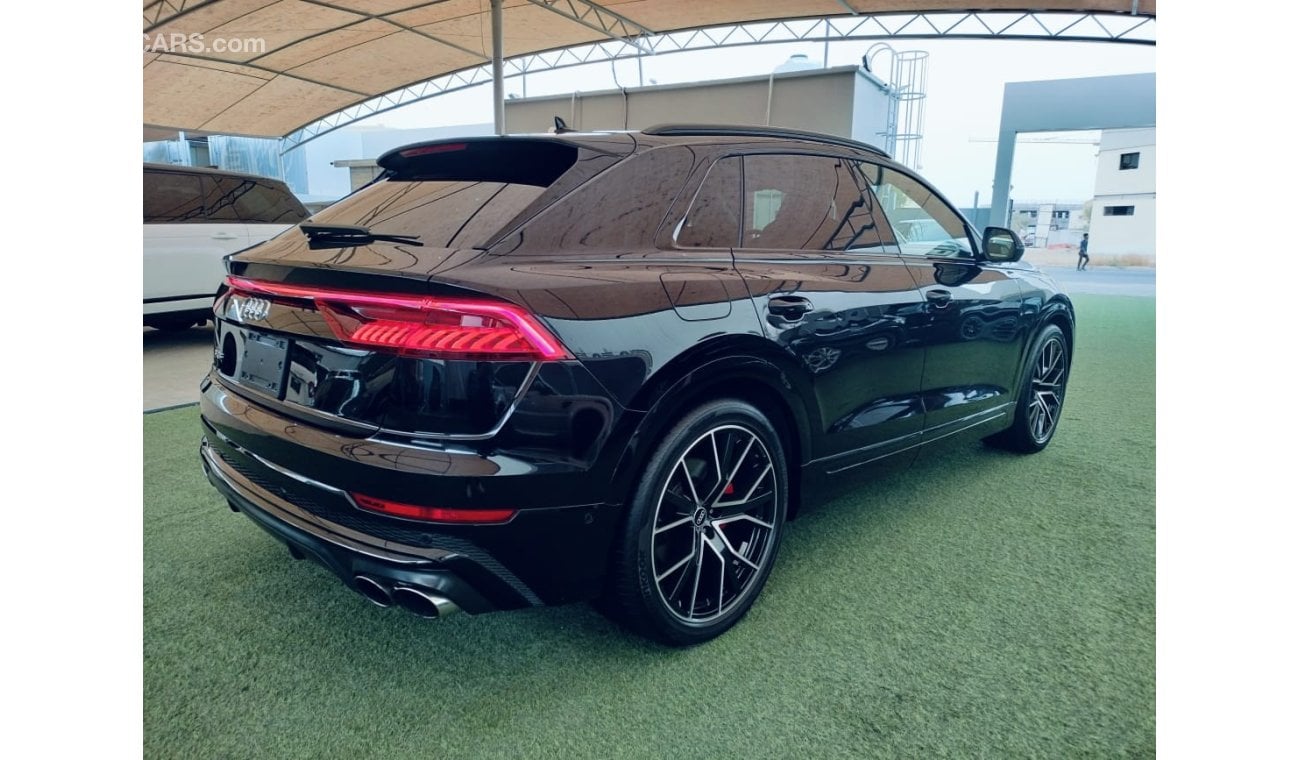 Audi SQ8