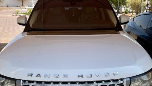 لاند روفر رانج روفر إتش أس إي Range Rover Vogue HSE (8 cylinder)