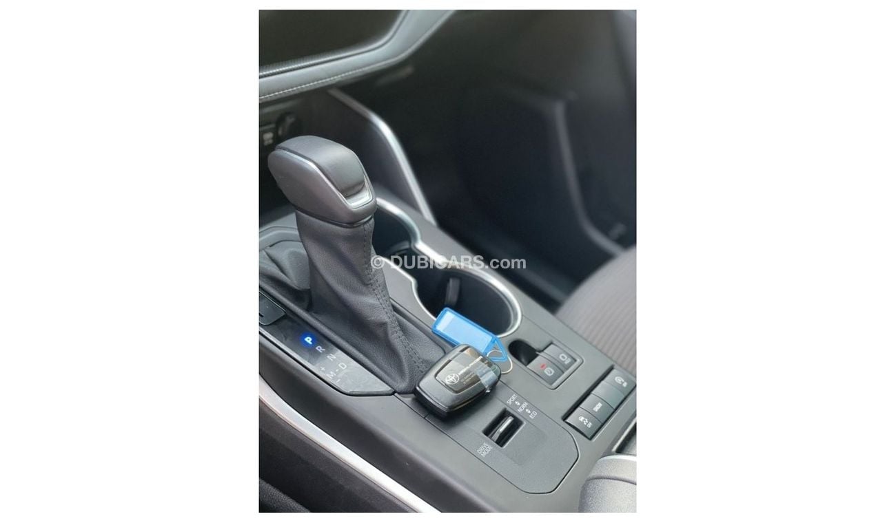 Toyota Highlander 2021 Toyota Highlander With Push Start / EXPORT ONLY / فقط للتصدير