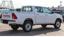 تويوتا هيلوكس TOYOTA HILUX 2.4L STD TURBO ABS 5 SEATER MT