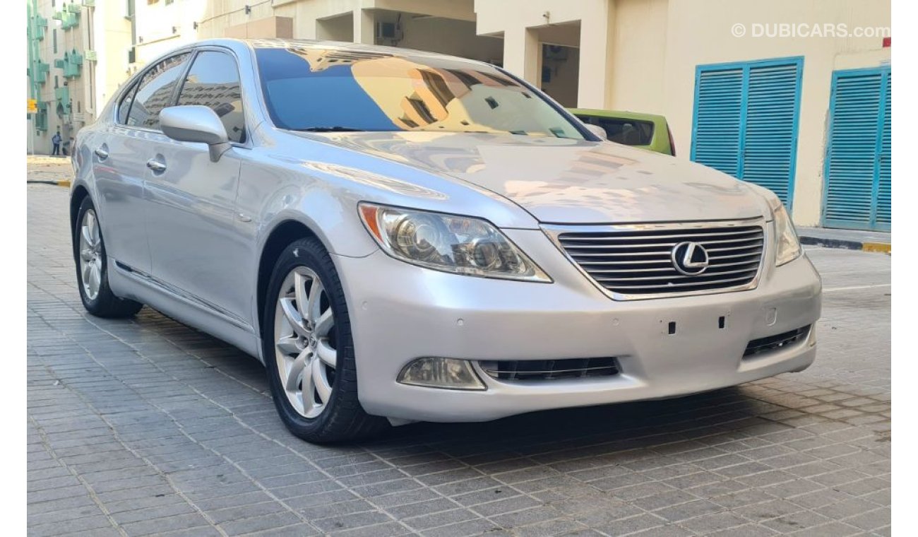 لكزس LS 460 لكزس 460 وارد اليابان  2007