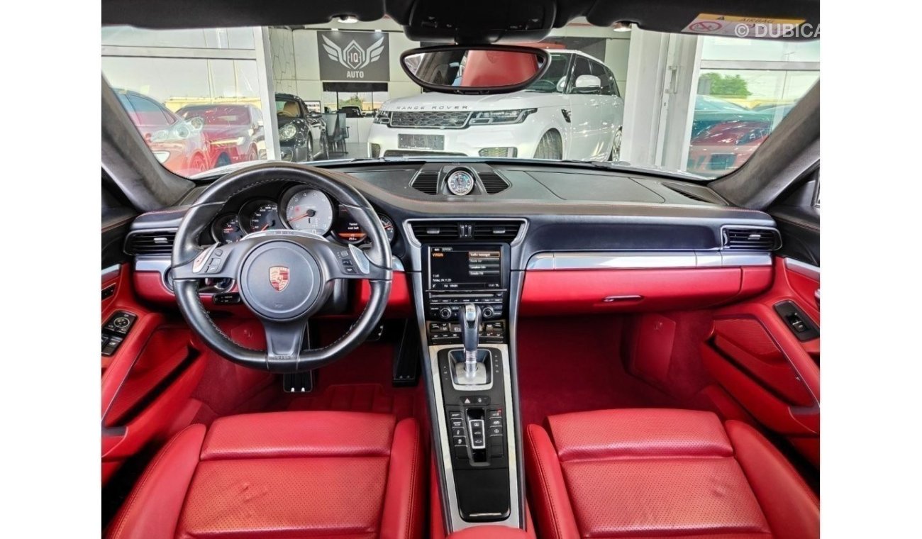 Porsche 911 4S AED 9,500 P.M | 2015 PORSCHE 911 CARRERA  4S Coupe | GCC