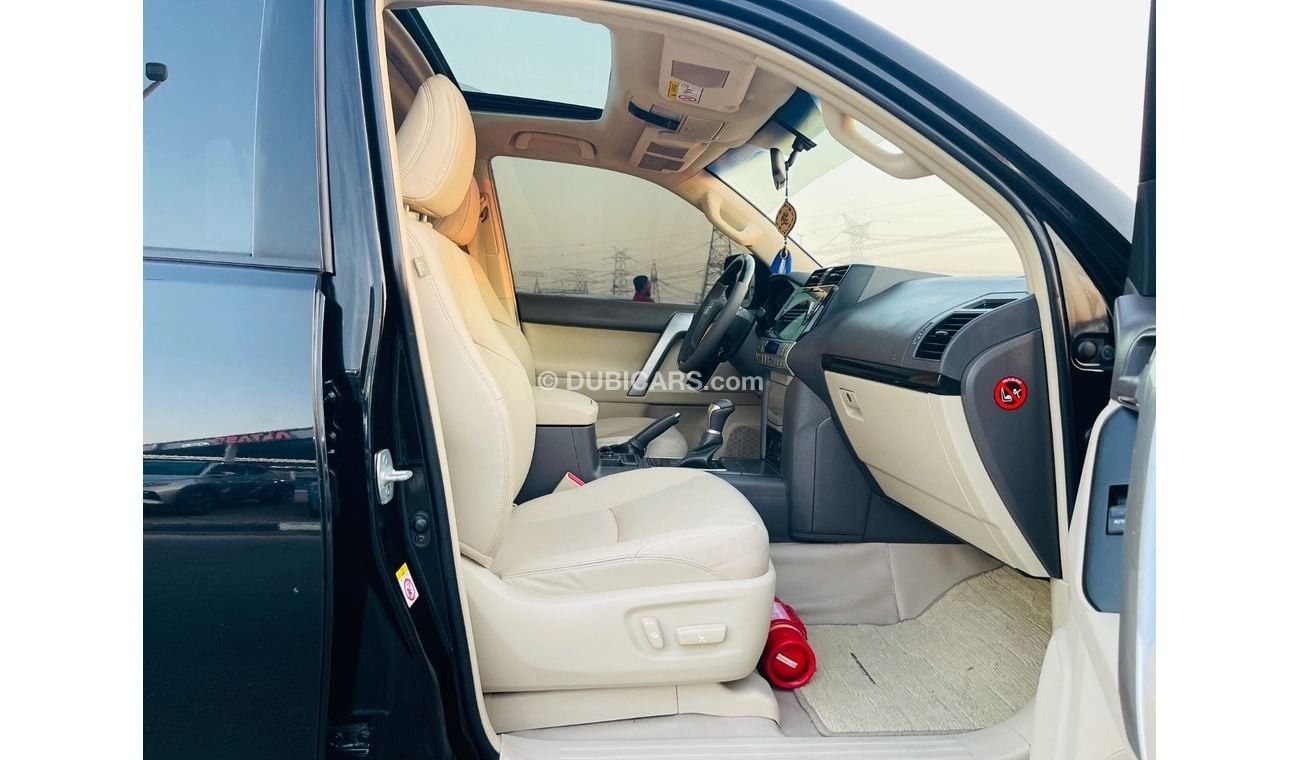 تويوتا برادو Toyota prado 2018 VXR Full Option V6 sunroof. Electric seats. Leather seats. Coolbox.