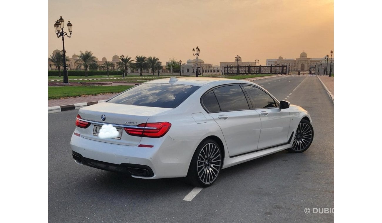 بي أم دبليو 740Li M Sport 3.0L (335 HP)