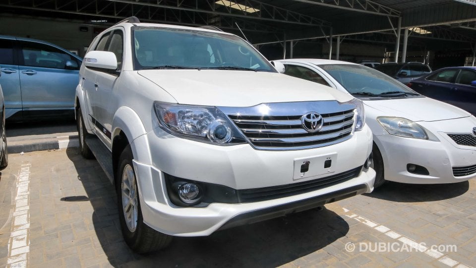 Toyota Fortuner  2015  4 0 V6 TRD body  kit  for sale AED 