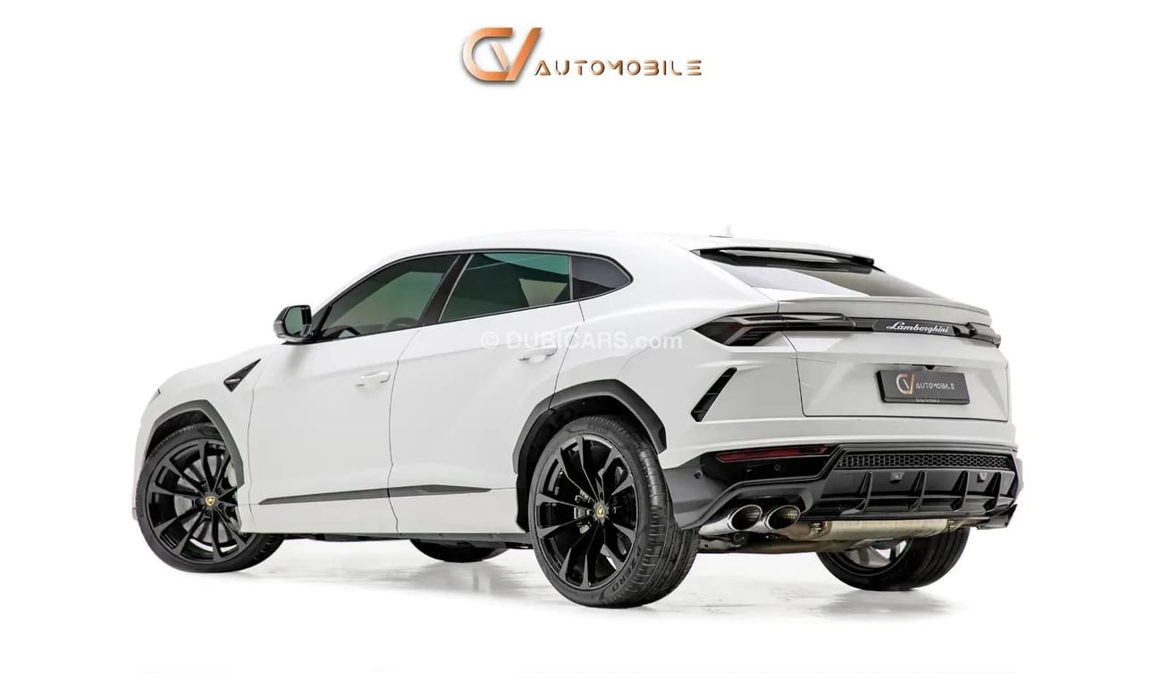 Lamborghini Urus Std GCC Spec