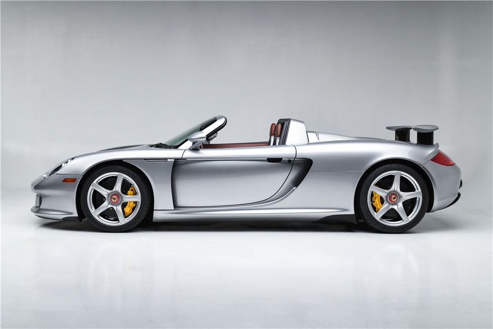 Porsche Carrera GT exterior - Side Profile