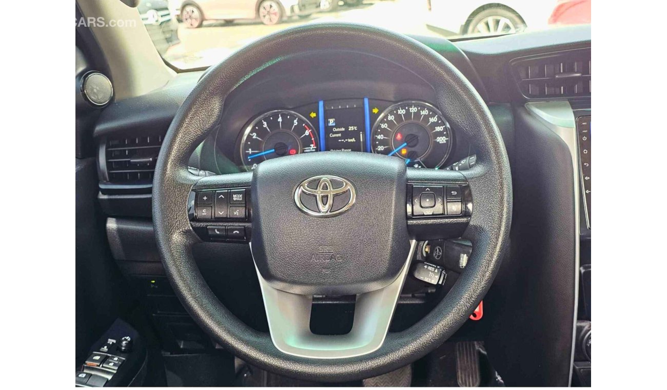 Toyota Fortuner EXR / V4/ 4WD/ DVD REAR CAMERA/ LEATHER SEATS/ ORG MILEAGE/ 1189 MONTHLY /LOT#98021