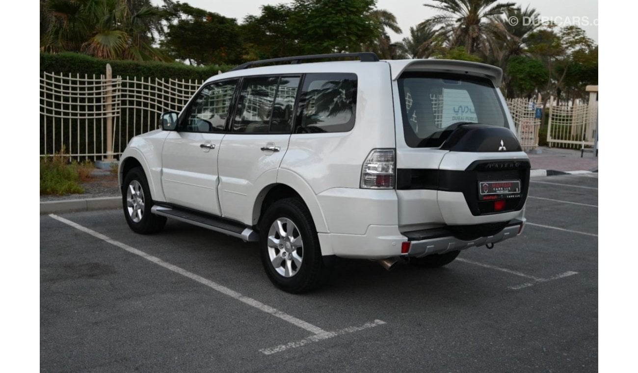 Mitsubishi Pajero GLS Highline Top 0% DP - GCC SPECS - MERCEDESE A250 AMG KIT - 2.0 TURBO CHARGE I4 2014 - MINT CONDIT