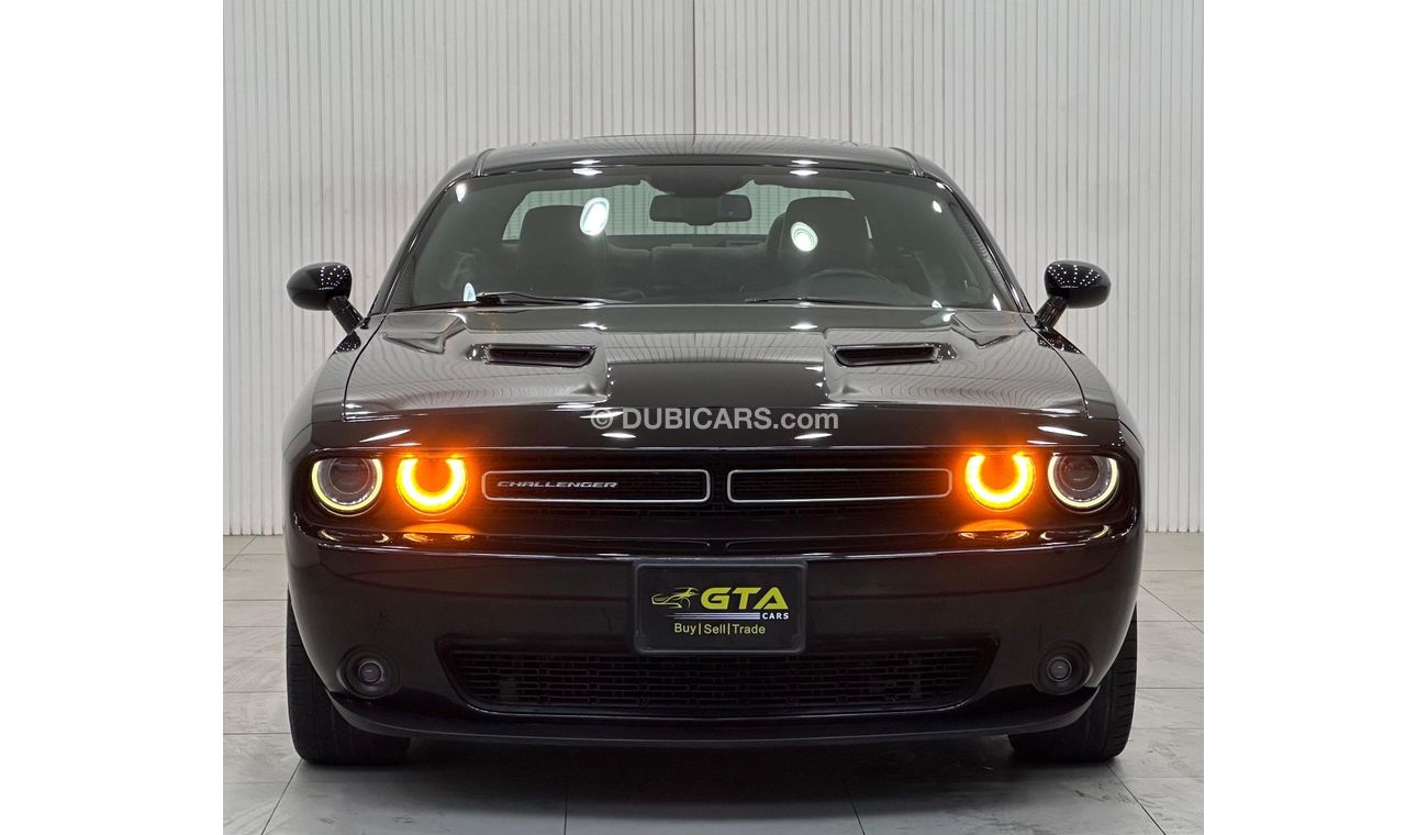 Dodge Challenger R/T 5.7L (375 HP) 2017 Dodge Challenger RT Hemi, Warranty, Service History, Excellent Condition, GCC