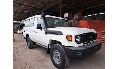 Toyota Land Cruiser Hard Top LC78 4.5L V8DIESEL 3DOOR